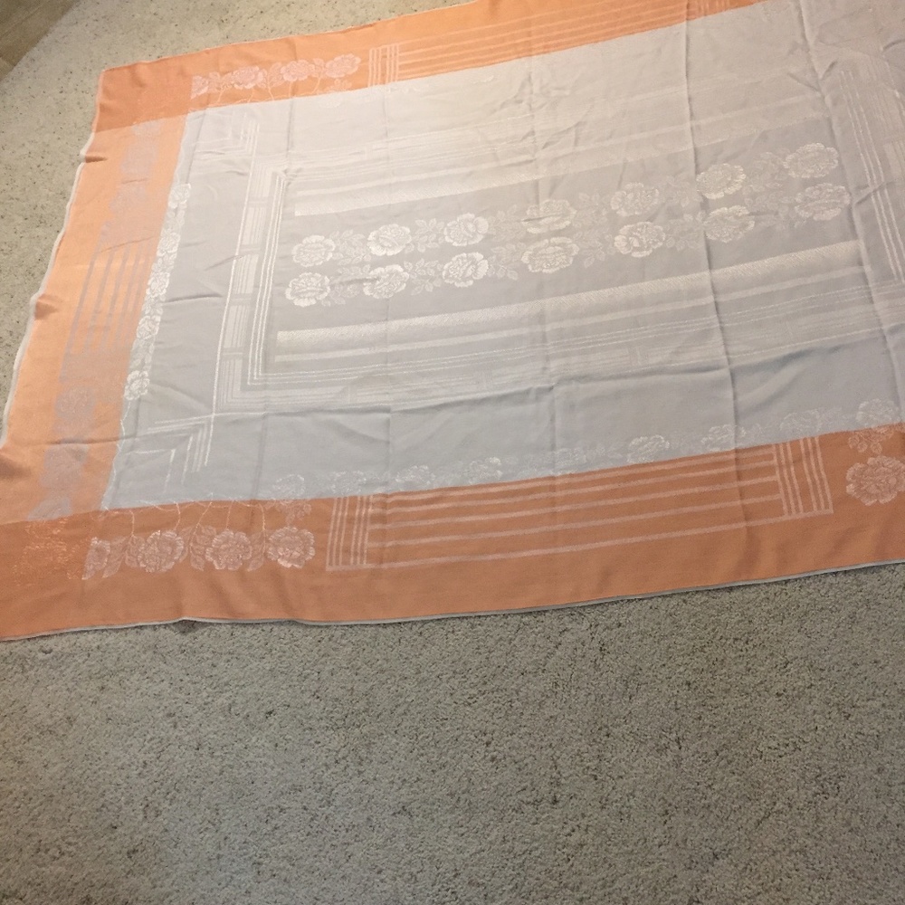 Elegant Tablecloth Peach & White w/ white design